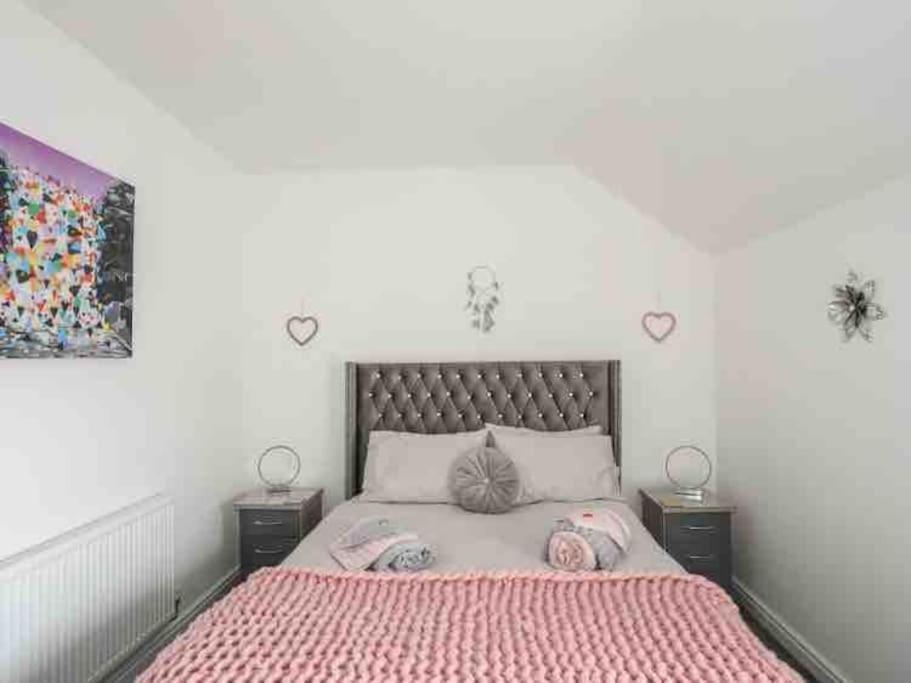 Beeches Bach, 1 Bedroom Cottage With Hot Tub Prestatyn Exterior photo